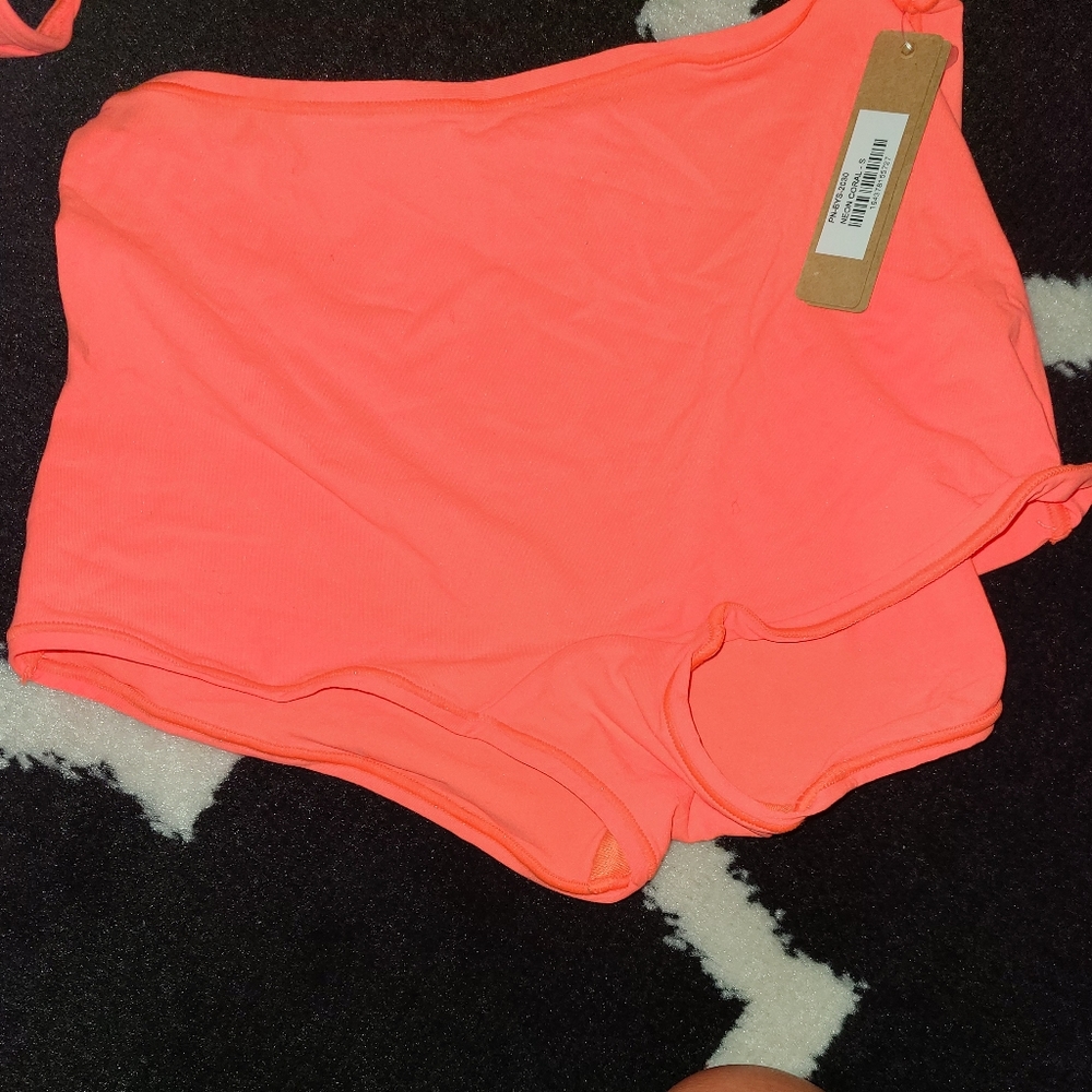 Skims neon